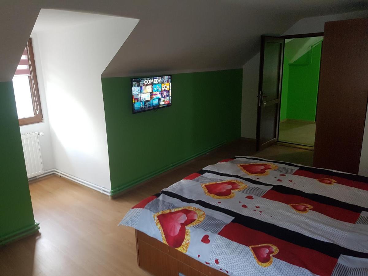Apartament Greenstar 锡纳亚 外观 照片